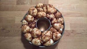 Monkey bread